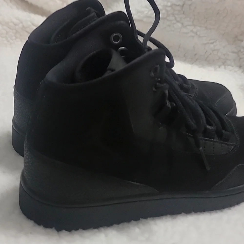 Nike Air Jordan Executive Basketball Shoes
